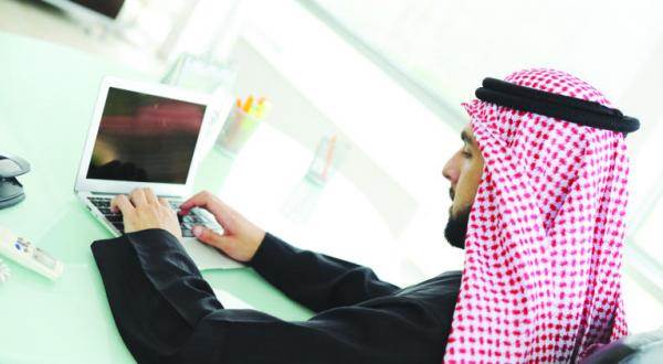 السعودية ترفع معدلات الدفع الإلكتروني لتقليل تداول «النقد»