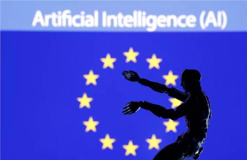 أول قانون رئيسي لتنظيم الذكاء الاصطناعي داحل الاتحاد الاوربي