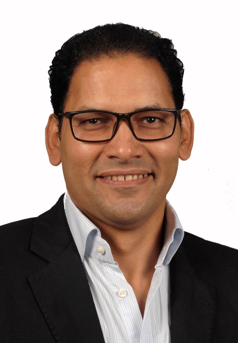 تتسم العلاقات المصرية - الصينية بالشراكة الاستراتيجية والتعاون المشترك فى كل المجالات، والتى من ضمنها التعاون الرقمى، والذى يرتكز على ما لدى مصر من تقدم فى مجال التنمية الرقمية والبنية التحتية والقدرات البشرية والسياسات الحكومية لجذب الاستثمار الأجنبى تتسم العلاقات المصرية - الصينية بالشراكة الاستراتيجية والتعاون المشترك فى كل المجالات، والتى من ضمنها التعاون الرقمى، والذى يرتكز على ما لدى مصر من تقدم فى مجال التنمية الرقمية والبنية التحتية والقدرات البشرية والسياسات الحكومية لجذب الاستثمار الأجنبى